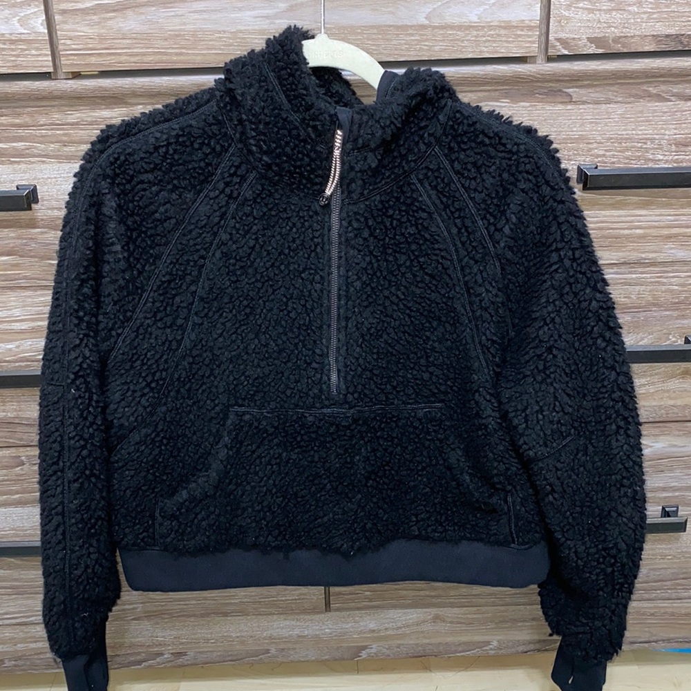 Lululemon scuba half zip